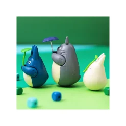 Toys*Maison Ghibli Round Bottomed Figurine Small Totoro with leaf - My Neighbor Totoro