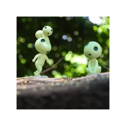 Statues*Maison Ghibli Statue standing Kodama - Princess Mononoke
